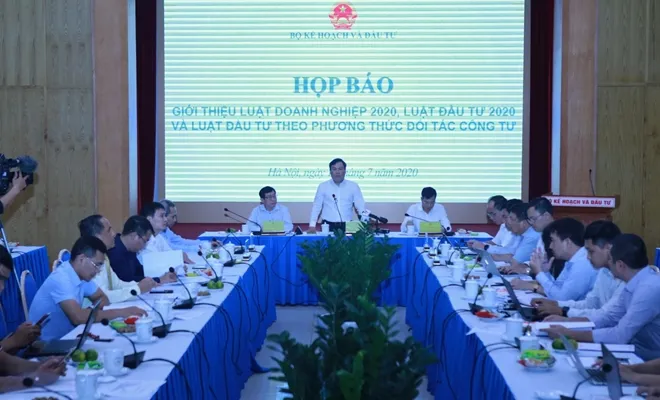 Sản phẩm 3 dao luat — Vận Chuyển Tam Sao Việt - Công Ty TNHH Tam Sao Việt — MST 0309038880