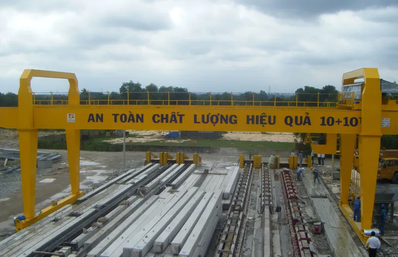 Sản phẩm cong truc 2 dam doi 1 scaled — Thiết Bị Nâng Hạ Tín Phát - Công Ty TNHH Cơ Khí Tín Phát — MST 0309069977