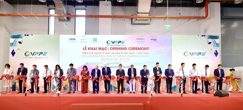 Sản phẩm 0.099196001722397110441323892_122143206158122374_3032201655933634944_n — Công Ty Cổ Phần Quảng Cáo Và Xúc Tiến Thương Mại Đông Nam — MST 0309444836