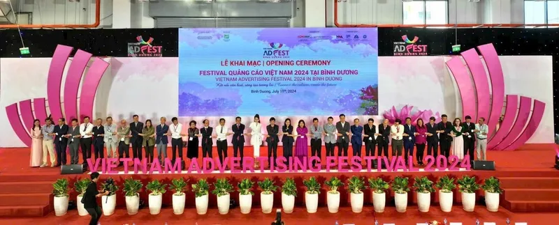 Sản phẩm 0.108846001722396565z5678430118312_e864ba3b7c68ae1047cc3854e32e375b — Công Ty Cổ Phần Quảng Cáo Và Xúc Tiến Thương Mại Đông Nam — MST 0309444836