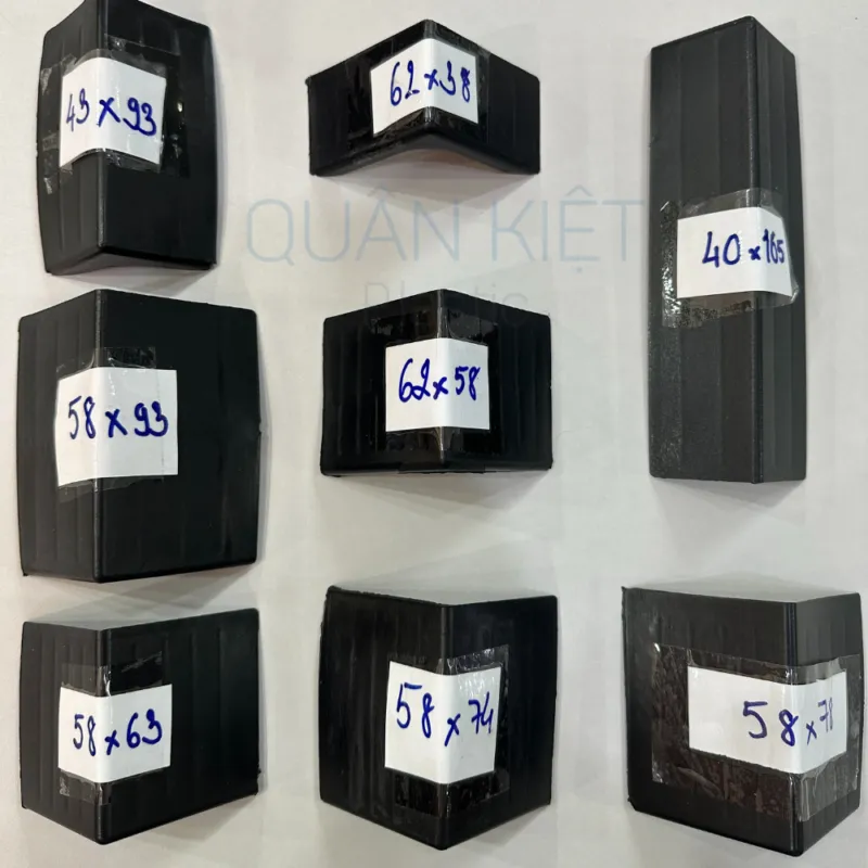 Sản phẩm ke goc nhua vuong quan kiet6259295877968526657 800x800 — Nhựa Quân Kiệt - Công Ty TNHH Quân Kiệt — MST 0309564932