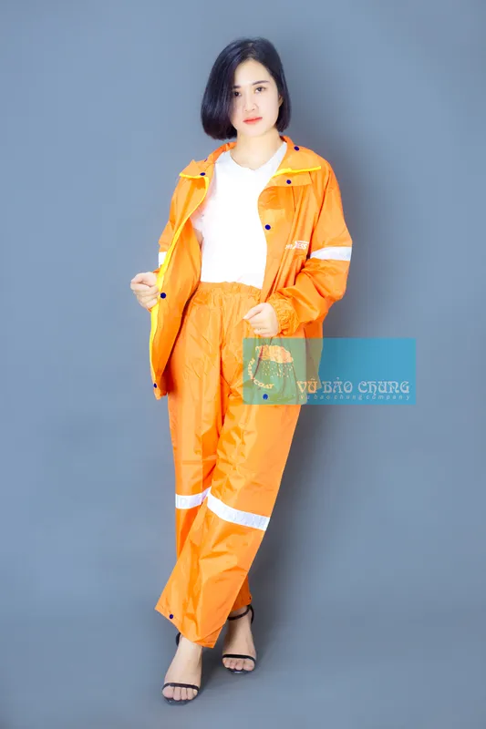 Sản phẩm AOMUABAOCHUNG 4 — áo Mưa Bảo Chung - Công Ty TNHH Một Thành Viên Vũ Bảo Chung — MST 0309800315