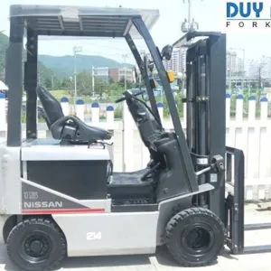 Sản phẩm xXe Nang Dien Nissan K1B1L15 1.5 tan nang cao 4 met ngoi lai Nhat Ban 300x300.jpg.pagespeed.ic.rWdA_Z8caZ — Xe Nâng Duy Phát - Công Ty TNHH SX TM DV Kỹ Thuật Duy Phát — MST 0309870249