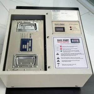 Sản phẩm xmay sac pin Autosat 2 300x300.jpg.pagespeed.ic.jaYqJvHNH7 — Xe Nâng Duy Phát - Công Ty TNHH SX TM DV Kỹ Thuật Duy Phát — MST 0309870249
