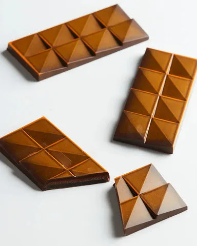 Sản phẩm 10082024 Callebaut codex 70 30 42 apricot almond bar davide comaschi 1_480x480 — Công Ty TNHH MTV Lý Gia Viên — MST 0309885615