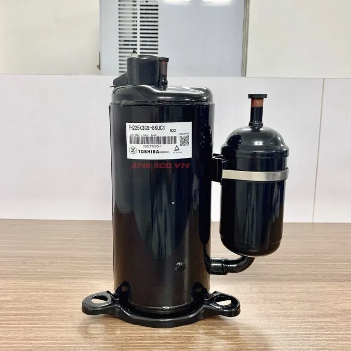 Sản phẩm ph225x3cs 8kuc1 may nen toshiba 1 5 hp 700x700 — Công Ty Cổ Phần Nhiệt Lạnh An Khang — MST 0309917137