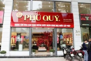 Sản phẩm bang hieu tiem vang 6 300x204 — Công Ty TNHH MTV Quảng Cáo Mỹ Thuật Song Phương — MST 0309943271