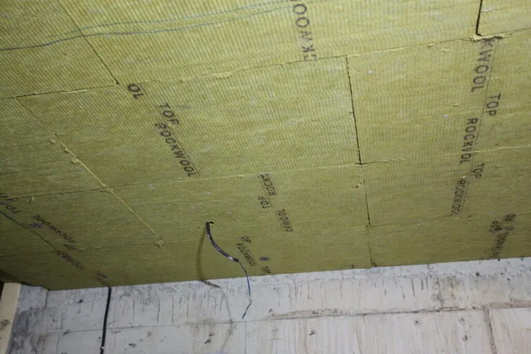 Sản phẩm 3425f58e 546a 4776 b501 f0983e526ba0 768x512 — Cách Nhiệt Đông á - Công Ty TNHH Thương Mại Dịch Vụ Xuất Nhập Khẩu Cách Nhiệt
Đông á — MST 0309988515