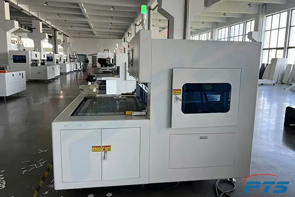 Sản phẩm may go phoi sau be — Máy Móc In ấn Bao Bì PTS - Công Ty TNHH Công Nghiệp PTS — MST 0309999002