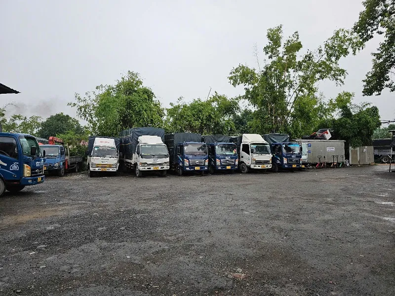 Sản phẩm thue xe tai binh duong — Công Ty TNHH Dịch Vụ Phát Lộc Thịnh — MST 0310030438