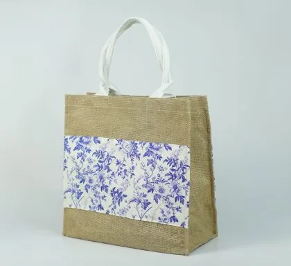 Sản phẩm canvas101 420x384 — Công Ty TNHH Thương Mai Sản Xuất Túi Xách Ánh Đào Võ — MST 0310181719