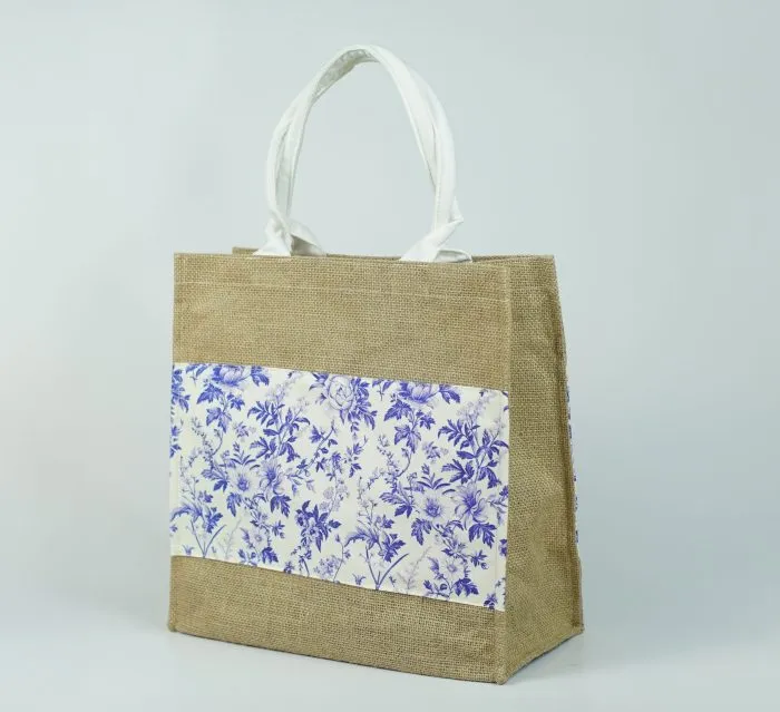 Sản phẩm canvas101 700x639 — Công Ty TNHH Thương Mai Sản Xuất Túi Xách Ánh Đào Võ — MST 0310181719