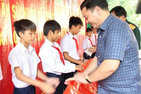 Sản phẩm IMG_1257 600x400 — Công Ty Cổ Phần Tập Đoàn Vệ Sỹ Hoàng Bảo Long — MST 0310209121