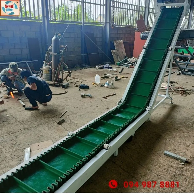 Sản phẩm Bang tai bang chuyen Tan Trieu 88  — Băng Tải Tấn Triều - Công Ty TNHH Một Thành Viên Sản Xuất Thương Mại Tấn Triều — MST 0310226818