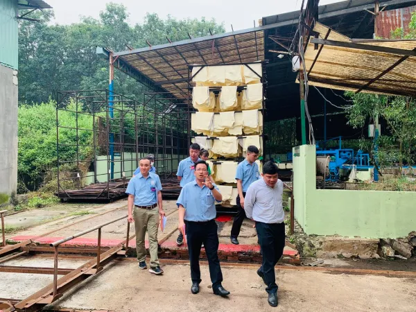 Sản phẩm z4664581324513 d9977ca1698853a08705234c8c4bcb0d — Cao Su Hồng Sinh - Công Ty Cổ Phần Cao Su Hồng Sinh — MST 0310245306