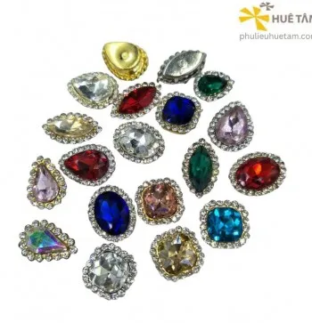 Sản phẩm ha t da ha t cuo m hot fix rhinestones_s1244 — Phụ Liệu May Mặc Huê Tâm - Công Ty TNHH Huê Tâm — MST 0310318434