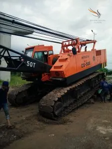 Sản phẩm xe cau banh xich hitachi cx500 50 tan 11 225x300 — Công Ty TNHH ĐTXD Và TM Phượng Hoàng Sài Gòn — MST 0310352957