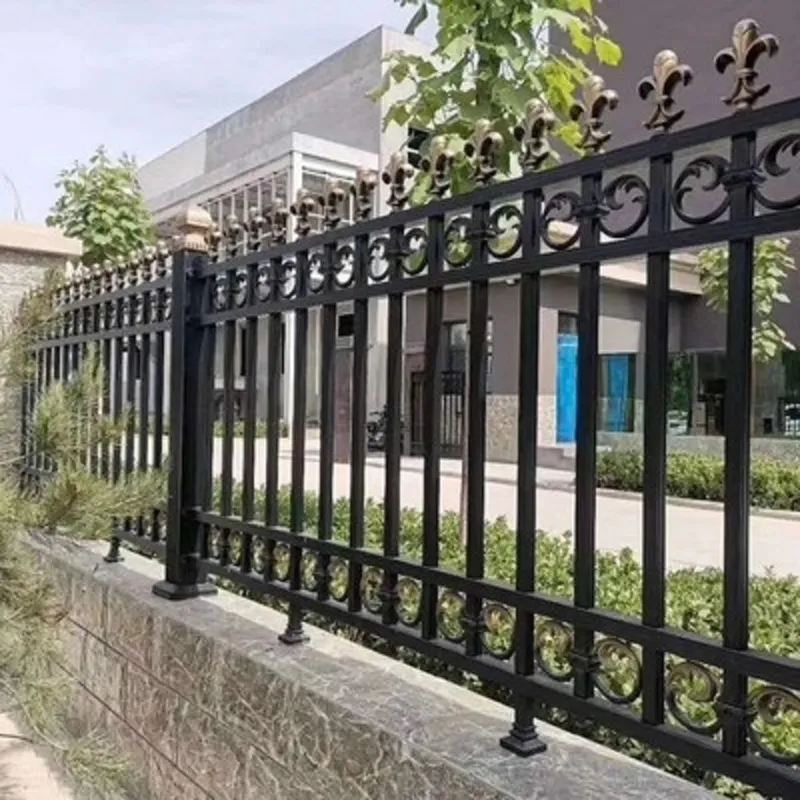 Sản phẩm cokhixaydung_hang rao_07442023_014444 — Công Ty TNHH Sản Xuất Cơ Khí Xây Dựng Trí — MST 0310452616
