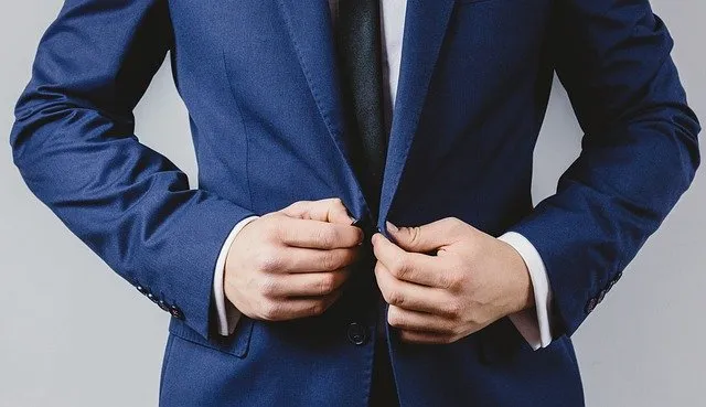Sản phẩm businessman 4914044_640 — Công Ty TNHH Toyoitec Việt Nam — MST 0310560499