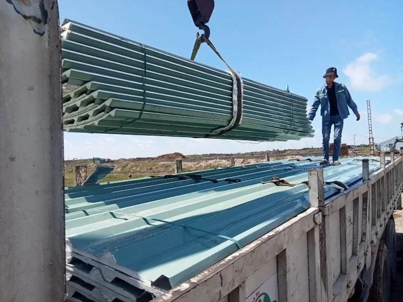 Sản phẩm san pham thep pu cach nhiet — Tôn Thép Mạnh Hà - Công Ty TNHH Sản Xuất Tôn Thép Mạnh Hà — MST 0310778537