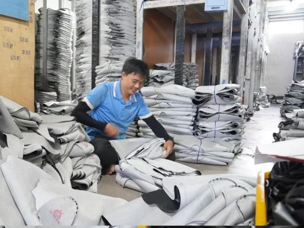 Sản phẩm mo tiem vo boc yen xe may tai quan binh tan lay nguon o dau 10 600x450 — Công Ty TNHH Sản Xuất Thương Mại Phú Quang Group — MST 0310868942