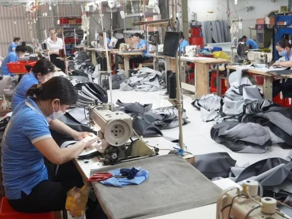 Sản phẩm mo tiem vo boc yen xe may tai quan binh tan lay nguon o dau 2 600x450 — Công Ty TNHH Sản Xuất Thương Mại Phú Quang Group — MST 0310868942