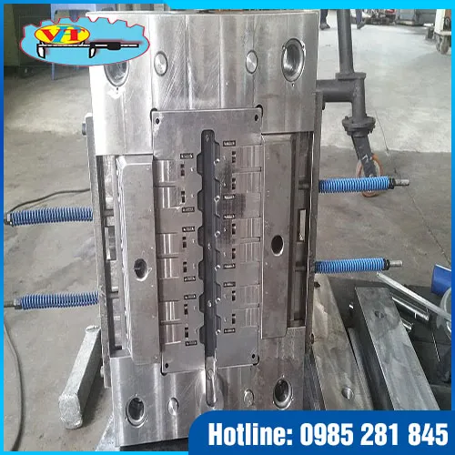 Sản phẩm khuon duc ap luc 123 — Khuôn Mẫu Phúc Vĩnh Thịnh - Công Ty TNHH Phúc Vĩnh Thịnh — MST 0310872152