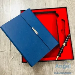 Sản phẩm thumb_bo qua tang so tay 01 — Công Ty TNHH Quà Tặng Thiên Thần — MST 0310877908