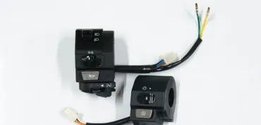 Sản phẩm cum tay1472282048_370x178 — Dịch Vụ Mô Tô Siêu Việt - Công Ty TNHH Một Thành Viên Thương Mại Dịch Vụ Mô Tô
Siêu Việt — MST 0311068794