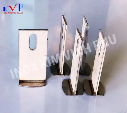 Sản phẩm pat inox 4 425x378 — Công Ty TNHH Sản Xuất Thương Mại Dịch Vụ Kim Vĩnh Phú — MST 0311147703