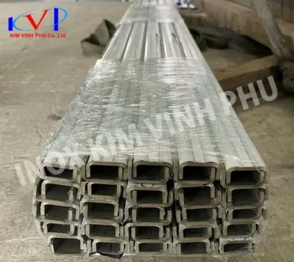 Sản phẩm u chan inox 304 768x683 1 425x378 — Công Ty TNHH Sản Xuất Thương Mại Dịch Vụ Kim Vĩnh Phú — MST 0311147703
