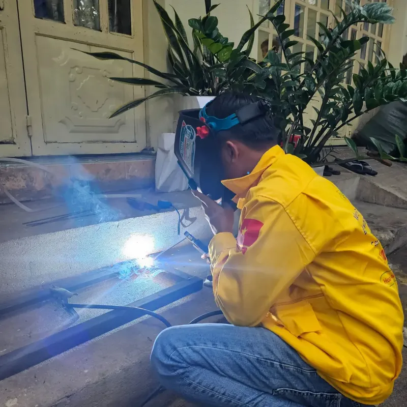 Sản phẩm buoc 3 tien hanh thi cong — Sữa Chữa Điện Nước, Điện Lạnh Thợ Việt - Công Ty TNHH Dịch Vụ Kỹ Thuật Thợ Việt — MST 0311158568