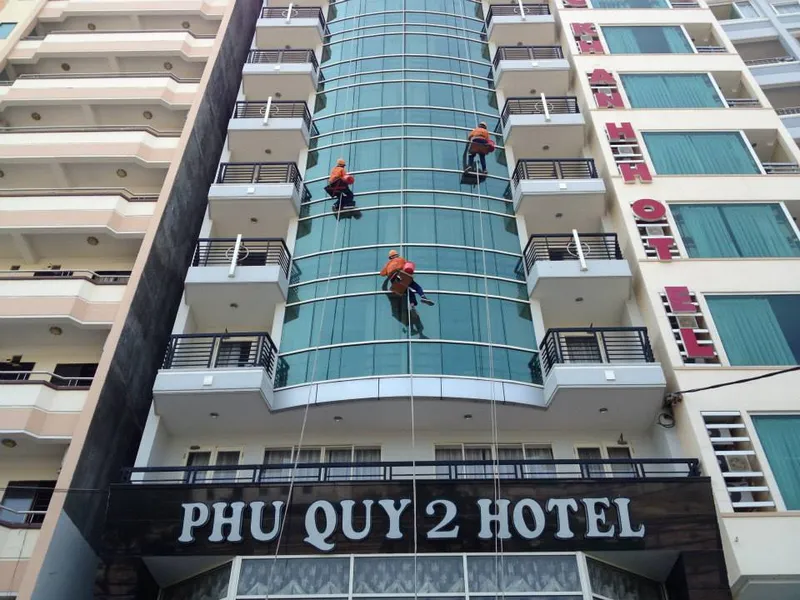 Sản phẩm thi cong quang cao toa nha — Công Ty TNHH Quảng Cáo Và Xây Dựng Đất Việt — MST 0311216442