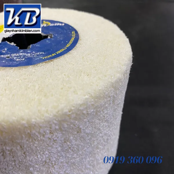 Sản phẩm truc ni danh bong truc ni tao soc 7 — Giấy Nhám Kim Biên - Công Ty TNHH Thương Mại Dịch Vụ Quốc Thiên — MST 0311220590