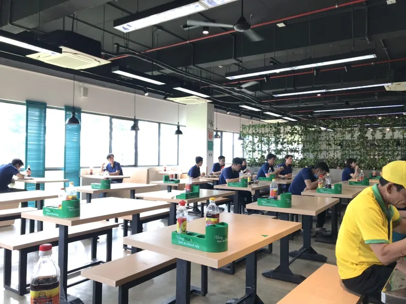 Sản phẩm z4104751885348_58259104e375b90f38a589dd7d303cbf — Suất Ăn Công Nghiệp Bình Phước - Công Ty TNHH ẩm Thực á Đông — MST 0311289521