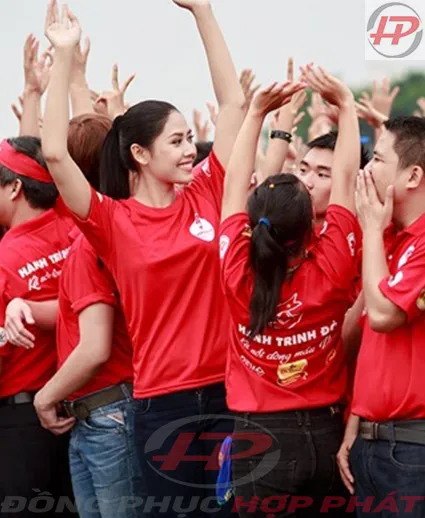 Sản phẩm áo thun dồng phục dẹp 23 — Công Ty Trách Nhiệm Hữu Hạn Sản Xuất Thương Mại Dịch Vụ May Hợp Phát — MST 0311341034