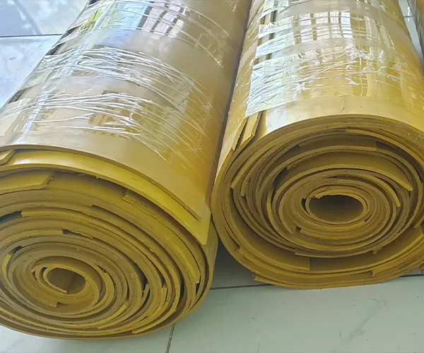 Sản phẩm tam cao su — Cao Su Chính Kiệt - Công Ty TNHH Chính Kiệt — MST 0311731725