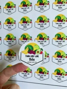 Sản phẩm tem dan trai cay nhap khau QT1 225x300 — In Bao Bì Quốc Thịnh - Công Ty TNHH In Quốc Thịnh — MST 0311788062