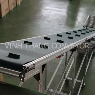 Sản phẩm Thiết_Bị_Tải_Hàng_Lên_Kho_(1)1_cropped_thumb — Công Ty TNHH Băng Tải Vĩnh Thăng — MST 0311811723