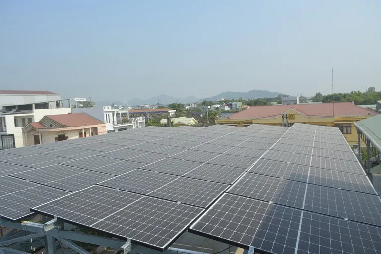 Sản phẩm nang luong mat troi binh dịnh — Công Ty TNHH Sản Xuất Thương Mại Thiết Bị Điện Năng Lượng Elecsun — MST 0311850916