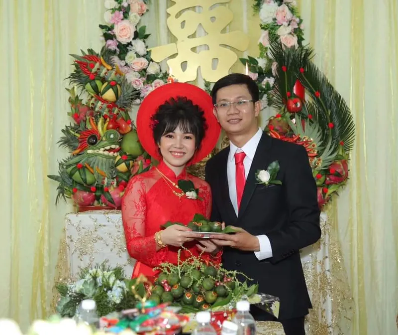 Sản phẩm vest chu re 01 — Đồng Phục Công Sở Mến Sài Gòn - Công Ty TNHH Đồng Phục Công Sở Mến Sài Gòn — MST 0311857693
