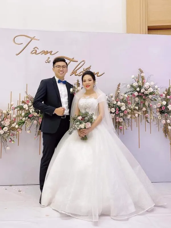 Sản phẩm vest chu re 06 — Đồng Phục Công Sở Mến Sài Gòn - Công Ty TNHH Đồng Phục Công Sở Mến Sài Gòn — MST 0311857693