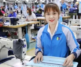 Sản phẩm cungunglaodongthoivutoancau247 3315 — Công Ty Cổ Phần Tư Vấn Đầu Tư Công Nghệ Toàn Cầu — MST 0311865408