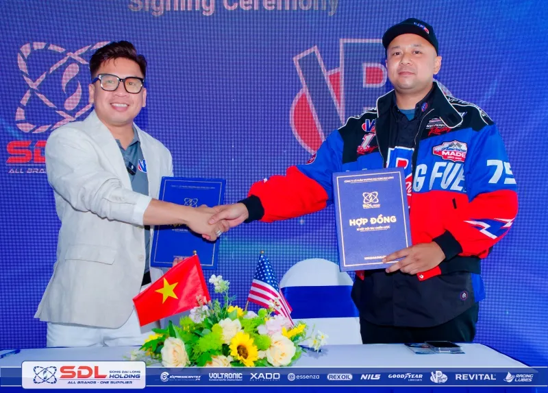 Sản phẩm Le ky ket hop tac chien luoc giua song dai long va vp racing — Dầu Nhớt SDL - Công Ty TNHH TM Song Đại Long — MST 0311878012