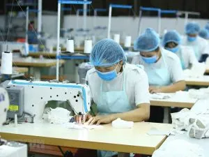 Sản phẩm nhan luc nganh det thieu hut 300x225 — Công Ty TNHH Dệt May Việt Thắng Lợi — MST 0311881953