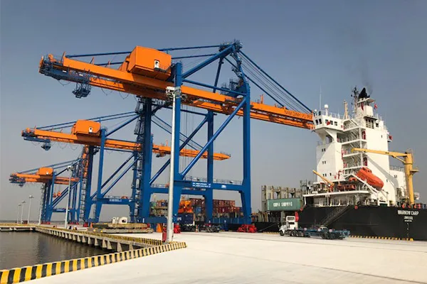 Sản phẩm 6 cang dau khi — Công Ty TNHH Công Nghiệp Phú Định — MST 0311934482
