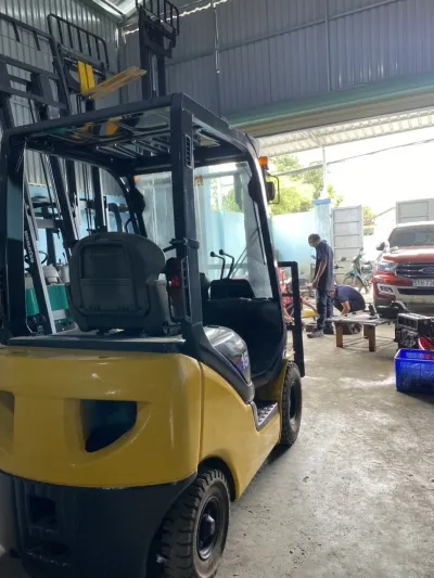 Sản phẩm xe komatsu 15 tan 18 55TDC — Công Ty TNHH Thương Mại Dịch Vụ Kỹ Thuật Công Nghiệp Toàn Phát — MST 0311936225