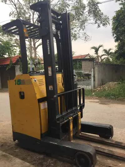 Sản phẩm xe komatsu 15 tan dung lai UBIKE.JPG — Công Ty TNHH Thương Mại Dịch Vụ Kỹ Thuật Công Nghiệp Toàn Phát — MST 0311936225