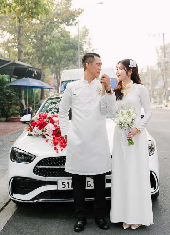 Sản phẩm xe hoa HE 3 — Công Ty TNHH DV Du Lịch Vận Tải Tấn An Gia — MST 0311996778