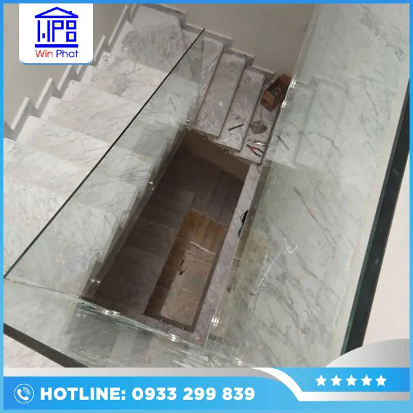 Sản phẩm cau thang lan kinh (3) — Eutech Window - Công Ty TNHH Sản Xuất Thương Mại Dịch Vụ Win Phát — MST 0312043055